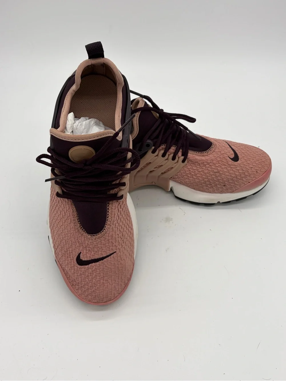 Nike Presto Women’s Dusty Pink and Black Athletic Sneakers